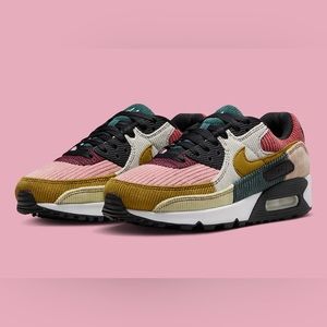Nike Air Max 90 corduroy woman’s sneakers